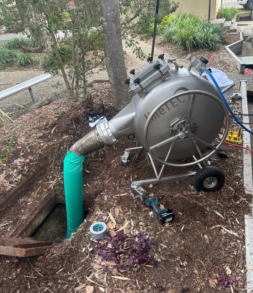 Trenchless Pipe Relining Services